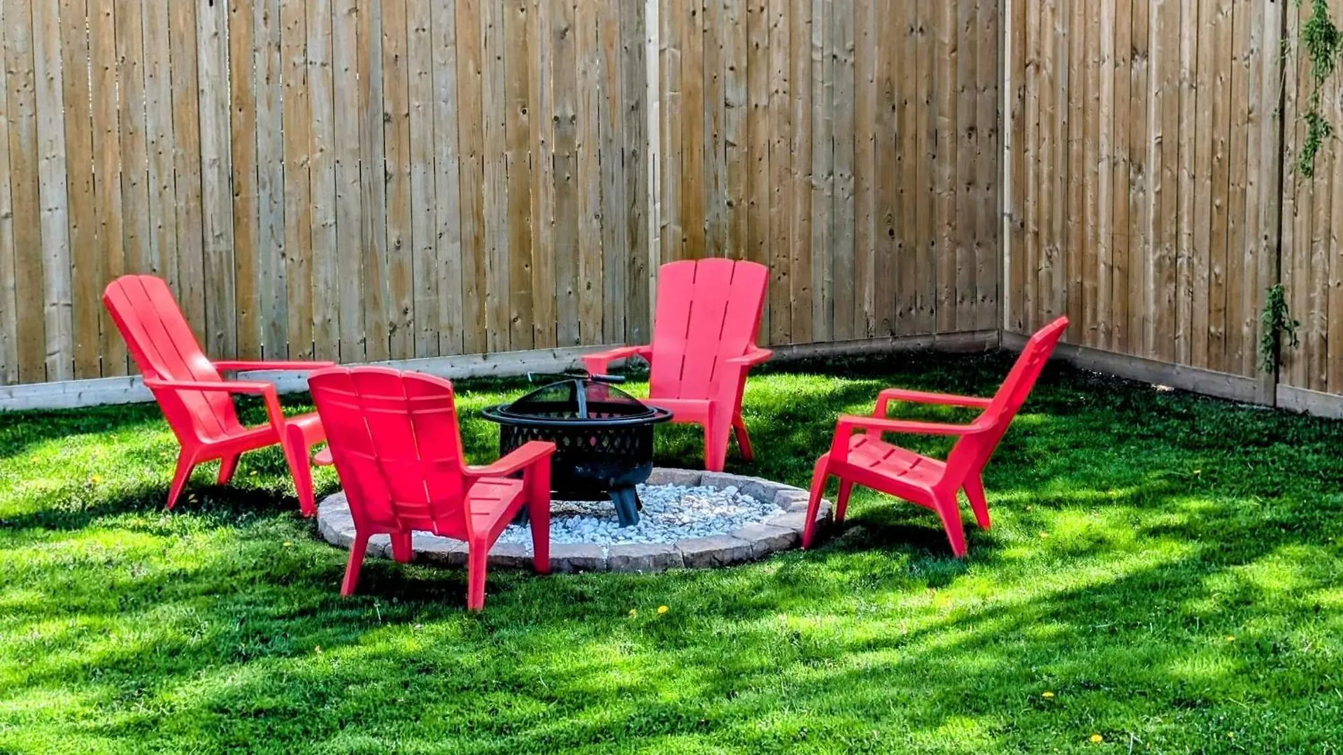Niagara| All Season- Swim Spa|Patio|King Bed|Bbq| 0*, Niagara Falls Canada
